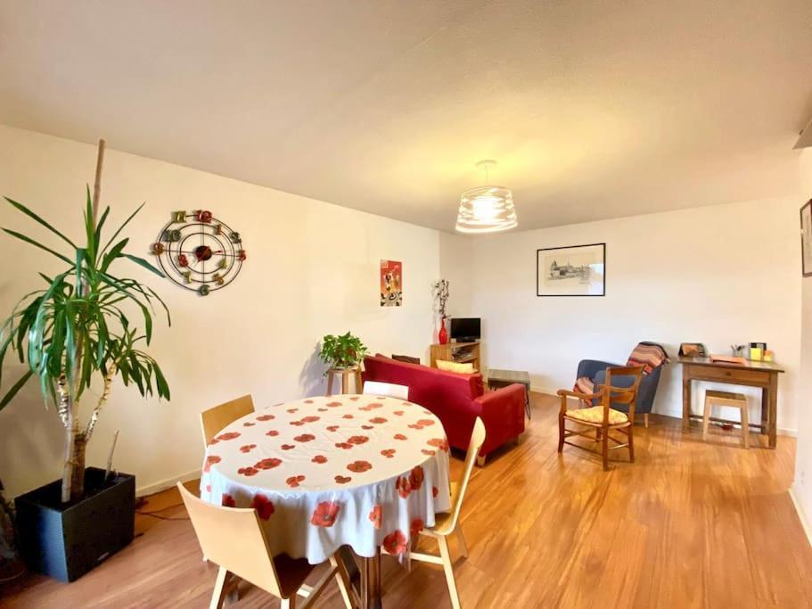 Le Garonne - Appartement 2 Chambres & Parking トゥールーズ エクステリア 写真