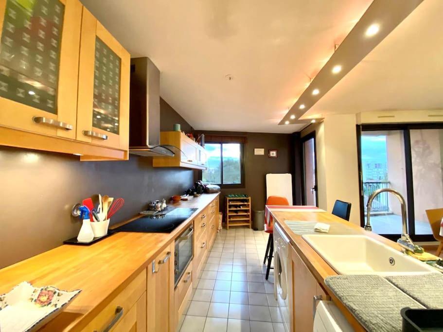 Le Garonne - Appartement 2 Chambres & Parking トゥールーズ エクステリア 写真