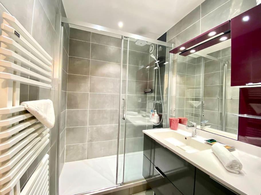Le Garonne - Appartement 2 Chambres & Parking トゥールーズ エクステリア 写真